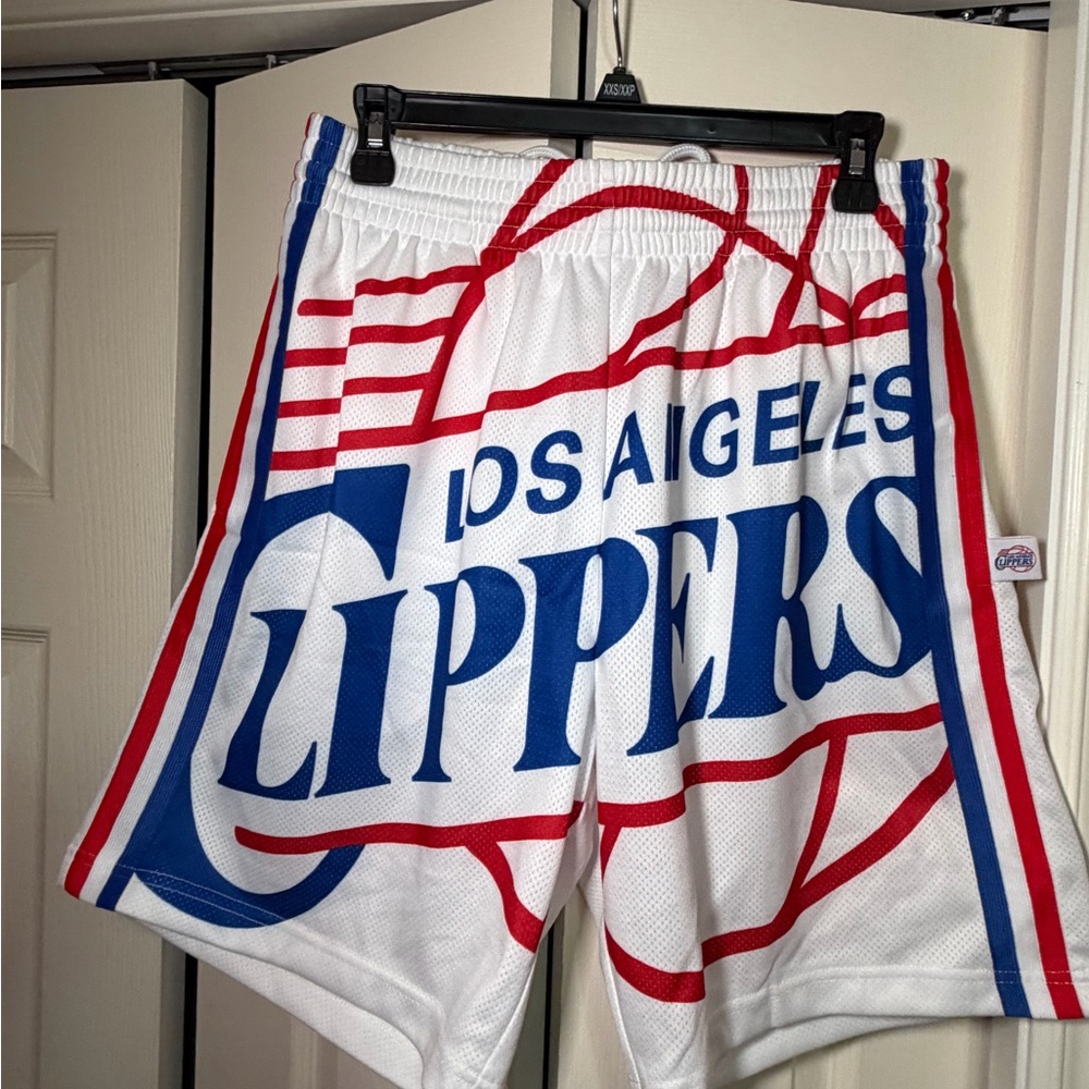 Mitchell & Ness Hardwood Classics White and Red Shorts